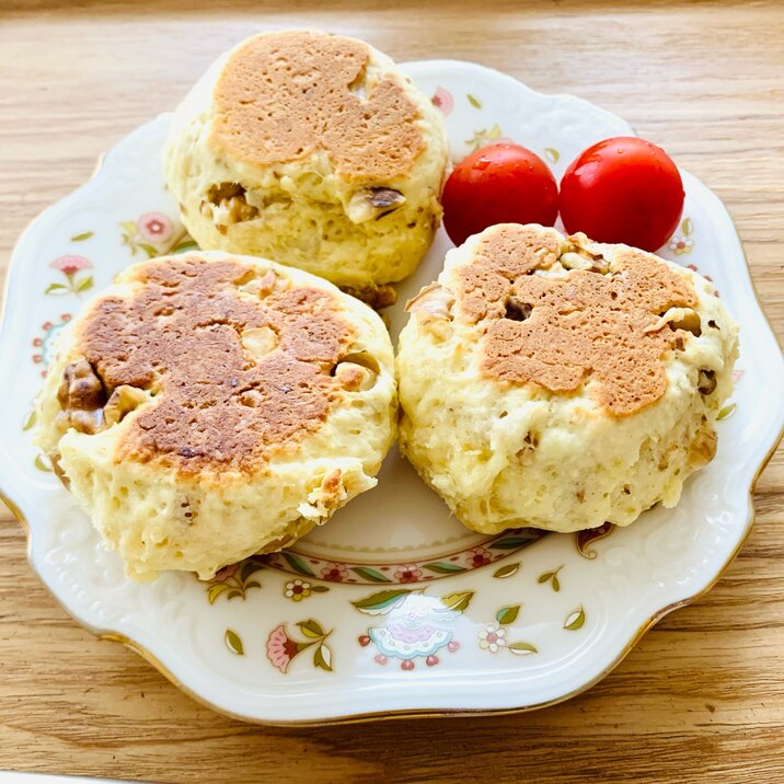 クリームチーズとくるみの平焼きパン